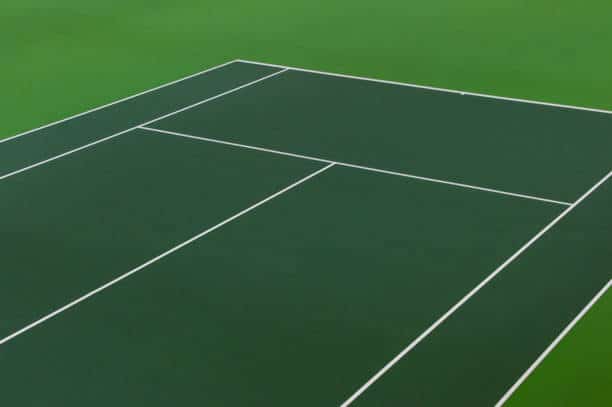 Les garanties de longévité offertes par Service Tennis, constructeur de courts de tennis à Toulon