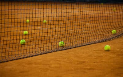 Comment sélectionner une entreprise spécialisée dans la construction de courts de tennis à Paris pour les centres sportifs ?