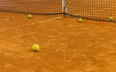 Assurer la Qualité des Courts de Tennis par un expert Constructeur de court de tennis à Nice pour Seniors : Un Engagement de Service Tennis en Particulier