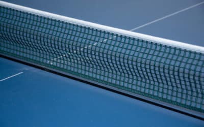 L’Approche du Constructeur de Court de Tennis à Nice pour les Projets Air BnB avec des Délais Serrés