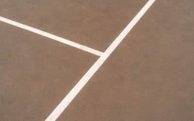 Pourquoi le Constructeur de Courts de Tennis à Nice pour les Camps de Vacances Devrait-il Inclure des Aires de Pique-Nique ou de Détente pour les Visiteurs ?