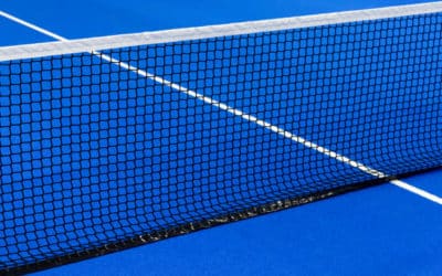 Comment un constructeur de court de tennis à Nice assure-t-il la sécurité des installations pour les écoles de sports ?