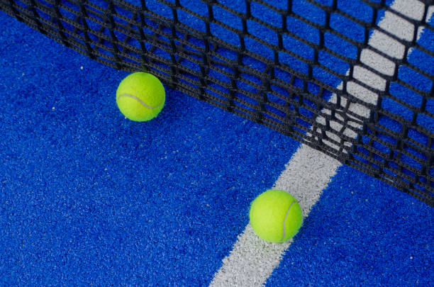 Construction court de tennis