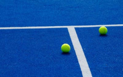 La manière la plus sûre d&rsquo;installer des filets et des poteaux lors de la construction d&rsquo;un court de tennis à Fréjus