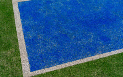 Choisir le Système de Drainage Adéquat pour la construction d&rsquo;un court de tennis à Fréjus