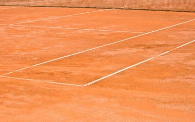 Adapter les courts de tennis aux nouvelles technologies et matériaux lors de la réfection des courts de tennis à Nice