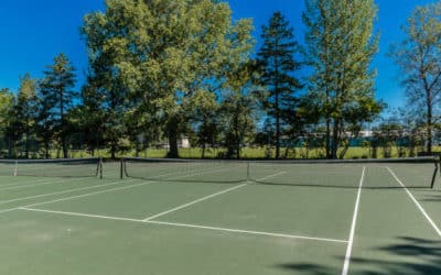 Les Matériaux Recommandés par le Constructeur de Court de Tennis à Nice pour les Communautés Résidentielles