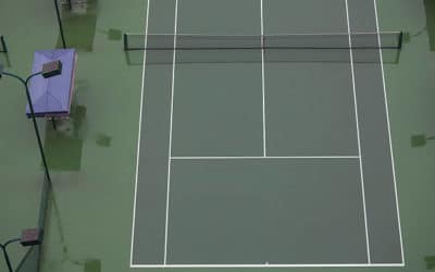 L&rsquo;Importance de la Qualité de l&rsquo;Installation Électrique pour l&rsquo;Éclairage d&rsquo;un Court de Tennis en Béton Poreux à Fréjus pour les Hôtels de Luxe
