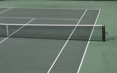 Les Différences de construction d’un court de tennis en Béton Poreux et un Court Traditionnel à Saint-Raphaël
