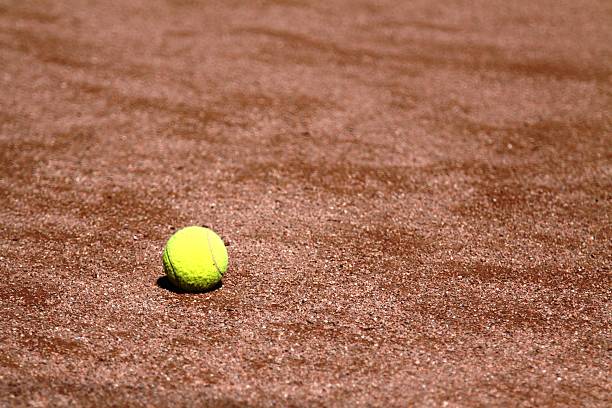 L&rsquo;Impact de la Rénovation des Courts de Tennis sur l&rsquo;Expérience de Jeu en Auvergne-Rhône-Alpes par Service Tennis