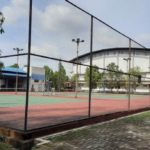 construction d'un court de tennis à Marseille