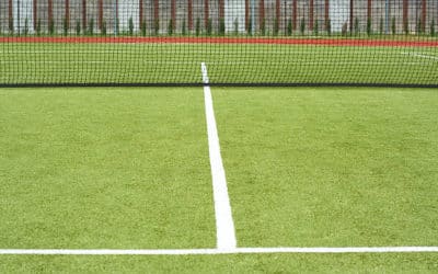 Maximiser l&rsquo;utilisation d&rsquo;un court de tennis en gazon synthétique à Nice pour les écoles de sport