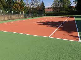 L’Importance des Conditions Climatiques dans la Construction d’un Court de Tennis à Toulon, Var