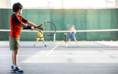 Comment entretenir un court de tennis en béton poreux après rénovation à Alençon ?