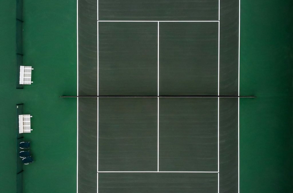 Les Avantages des Courts de Tennis en Béton Poreux à Le Rouret