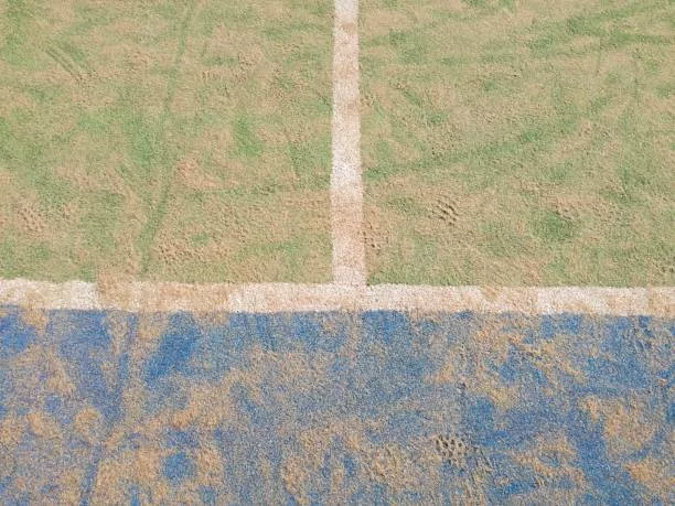 L&rsquo;utilisation du béton poreux pour la durabilité et la performance d&rsquo;un court de tennis à Gassin