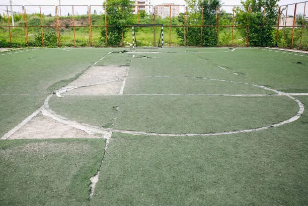 Les Défis de la Maintenance des Courts de Tennis à Rouen
