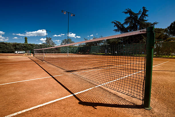 Les aspects importants à considérer lors de la rénovation de terrains de tennis en terre battue à Monaco