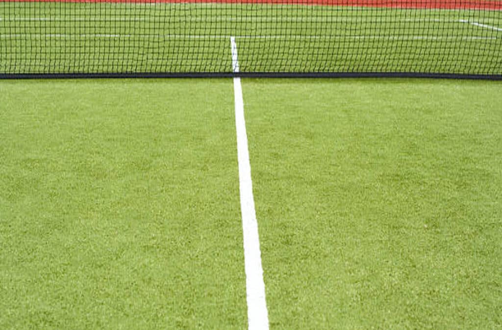 Assurer un entretien optimal pour les courts de tennis à Le Mans