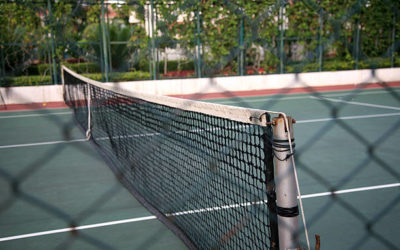 Les Caractéristiques Techniques du Béton Poreux dans la Rénovation du Court de Tennis à Rueil Malmaison