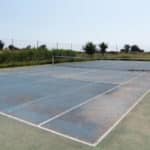 Construction d'un court de tennis en béton poreux à Ajaccio