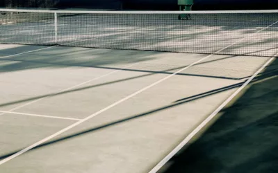 Les coûts typiques associés à la rénovation d’un court de tennis en béton poreux à Alençon