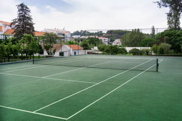 Avantages d&rsquo;une Rénovation court de tennis à Marne la Coquette avec Service Tennis en Particulier