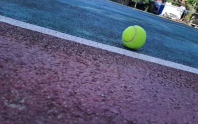 Choisir le bon entrepreneur pour la rénovation d&rsquo;un court de tennis en béton poreux à Nantes