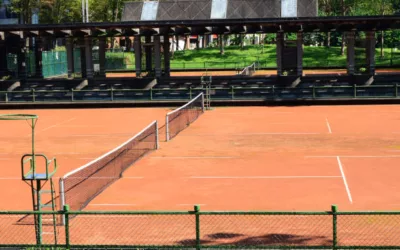 Maintenir la Texture Idéale des Courts de Tennis en Terre Battue à Saint Germain en Laye
