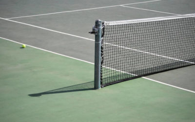 Comment entretenir efficacement un court de tennis en béton poreux à Saint Cloud