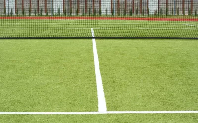 Les Techniques de Maintenance Recommandées pour Assurer la Longévité des Courts de Tennis en Gazon Synthétique à Saint Cyr sur Mer