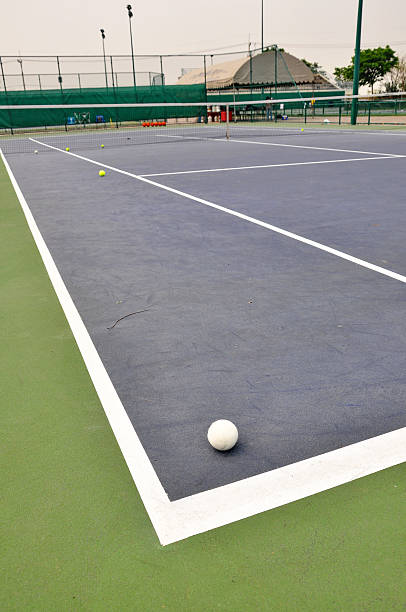 Réfection de Court de Tennis en Béton Poreux à Alençon : Service Tennis au Service des Hôtels