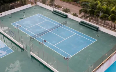 Les étapes essentielles de l&rsquo;entretien d&rsquo;un court de tennis à Drancy pour assurer sa durabilité