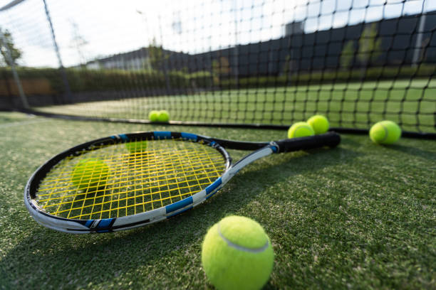 Quels sont les avantages de faire rénover son court de tennis à Vitry sur Seine par des professionnels ?