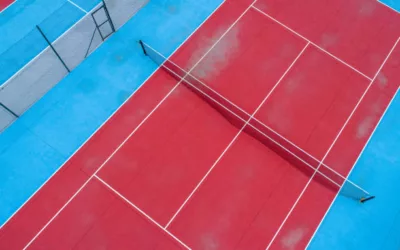 Quels produits et équipements sont recommandés pour l&rsquo;entretien saisonnier des courts de tennis à Meudon ?