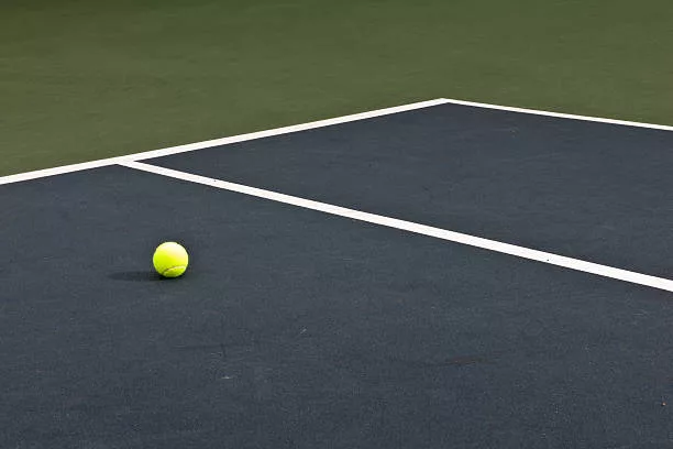 Les Réglementations Locales pour la Construction d&rsquo;un Court de Tennis à Puteaux