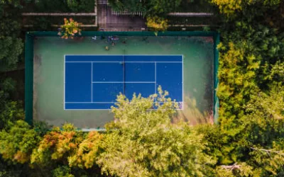 Choisir le Meilleur Système de Protection Contre les Intempéries pour un Court de Tennis à Lyon