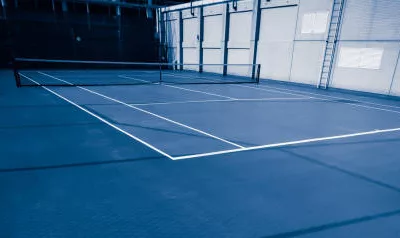Les Avantages de l&rsquo;Utilisation de Matériaux Recyclés dans la Construction d&rsquo;un Court de Tennis à Lyon