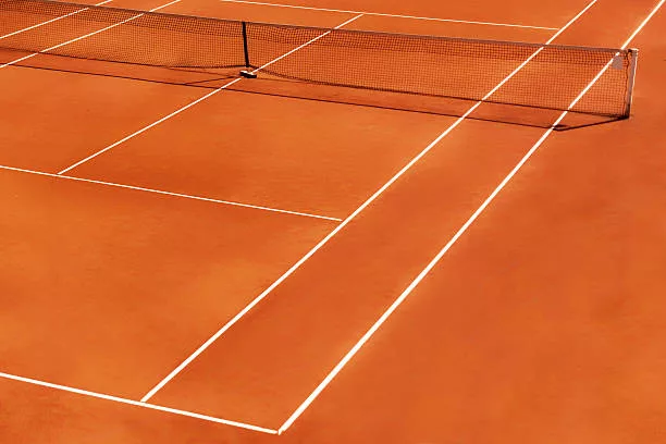 Quels sont les principaux aspects à prendre en compte lors de la réfection d&rsquo;un court de tennis à Noisy-le-Grand ?