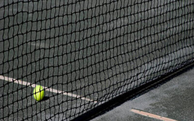 Quels sont les avantages de choisir Service Tennis pour la rénovation court de tennis à Cannes ?