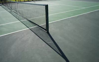 Pourquoi le béton poreux est-il le choix préféré des constructeurs de courts de tennis à Paris ?