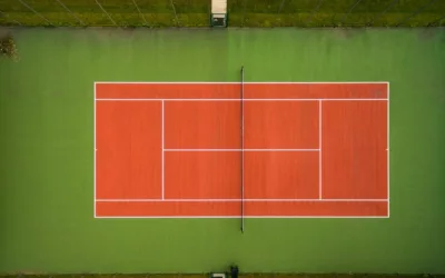 Comment la rénovation d’un court de tennis à Montpellier peut-elle réduire la consommation d’eau ?