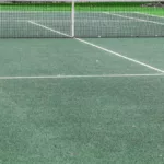 Construction d'un court de tennis pour les Communes