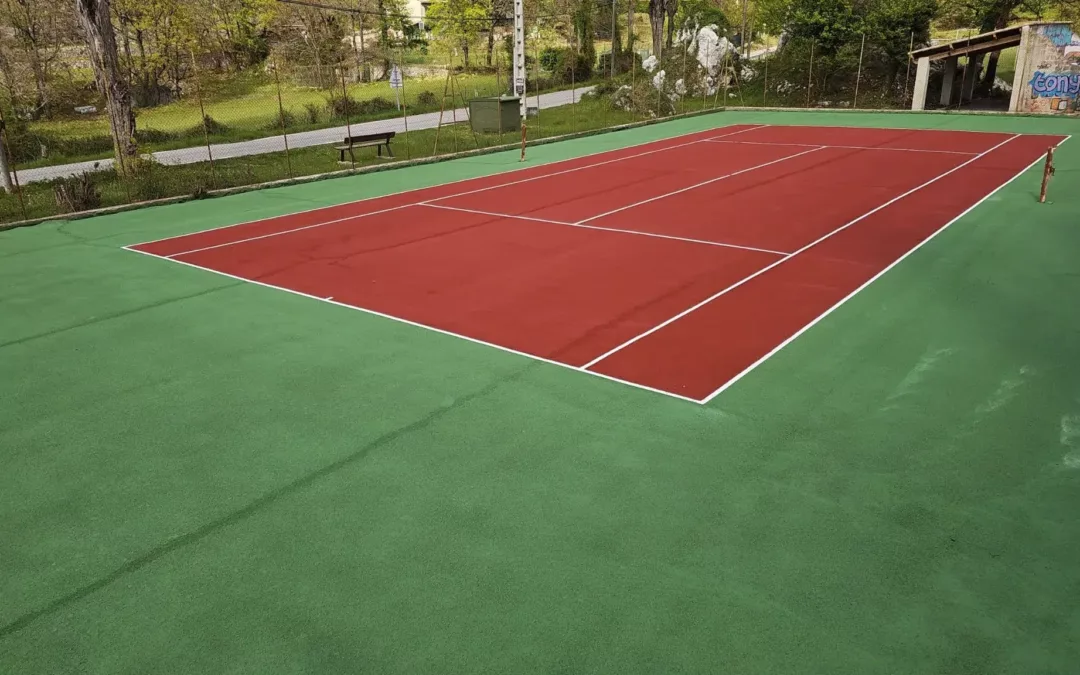 Surface terrain de tennis