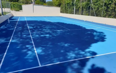 Les constructeurs de courts de tennis proposent-ils un service d’entretien ?