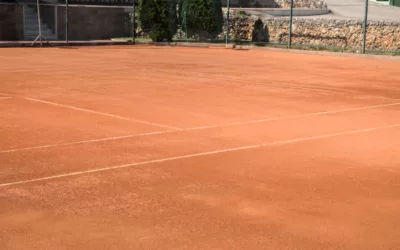 Comment intégrer la technologie dans une rénovation courts de tennis à Mougins pour les complexes touristiques ?