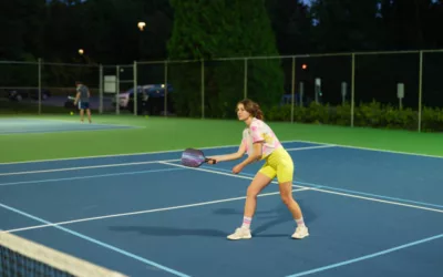 Quelles obligations légales s’appliquent aux clubs lors d’une rénovation court de tennis Saint-Tropez ?