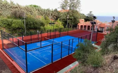 Quels prestataires sont spécialisés dans la construction terrain padel Auxerre ?