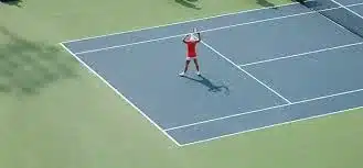 Les fortes pluies au Mans changent-elles les exigences d’une construction court de tennis en béton poreux Le Mans ?