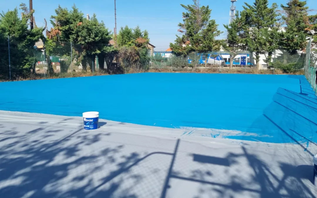 Peut-on confier la construction terrain de padel à Cannes à une entreprise clé en main ?